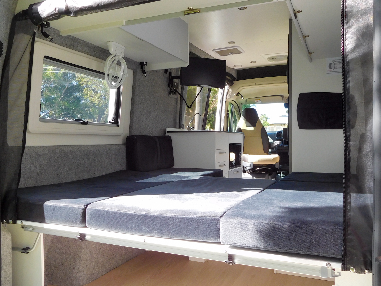 Melaleuca 9323_Horizon-Motorhomes-09