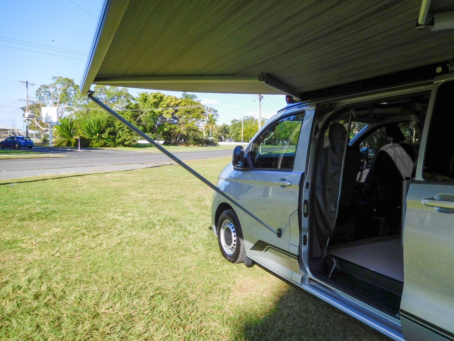 VW 9331_BCMC-Ballina_Frontline Campervan-04