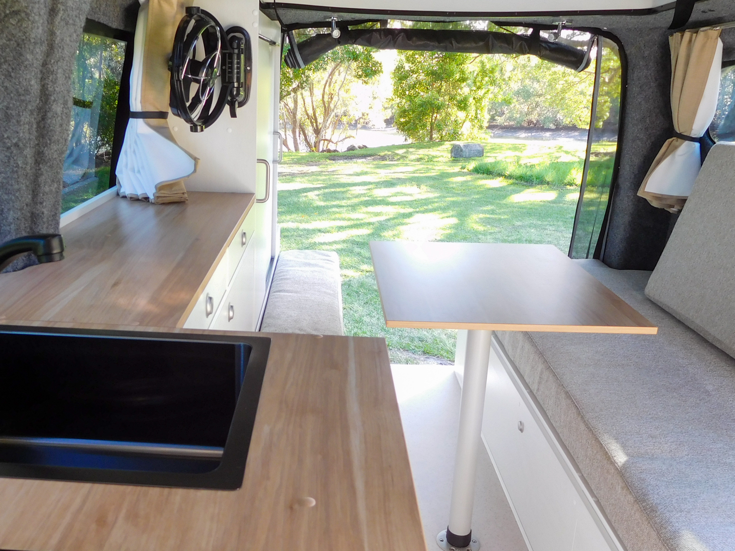VW 9331_BCMC-Ballina_Frontline Campervan-09