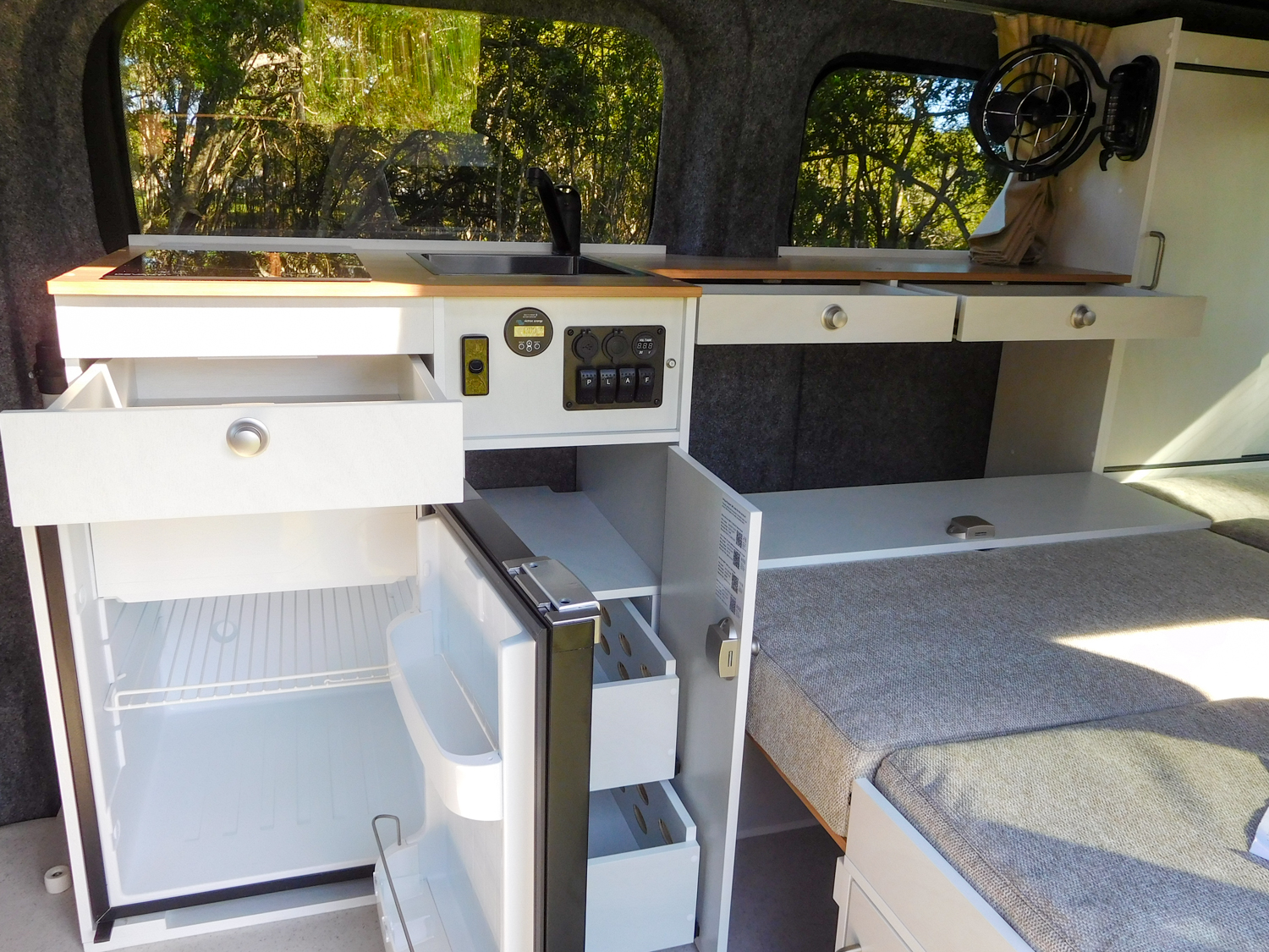 VW 9331_BCMC-Ballina_Frontline Campervan-17