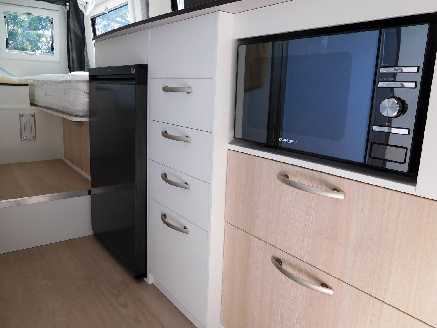 Wattle 9240-Horizon-Motorhomes-09